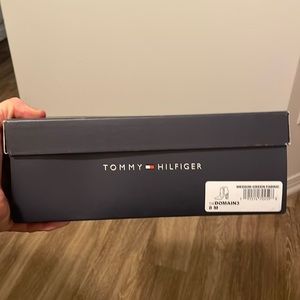 Tommy Hilfiger Dark Green suedes booties. Size 8M